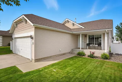 1708 W Cimarron Ln, Spokane, WA 99208