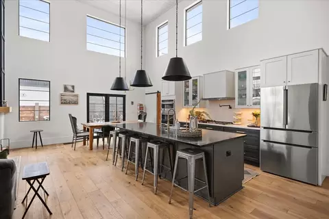 Kitchen - 3326 E 55th Ave, Spokane, WA 99223 photo 2 of 3