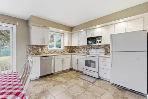 Kitchen - 5710 N E St, Spokane, WA 99205 photo 1 of 3