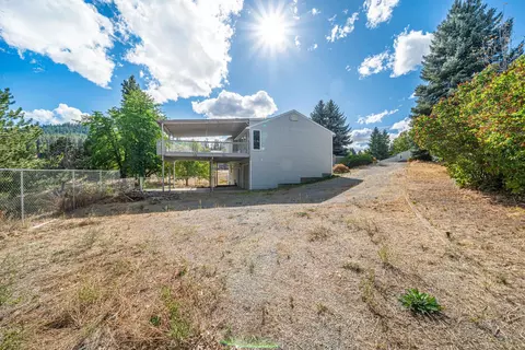 Exterior - 4919 E Sumac Dr, Spokane, WA 99223 photo 14 of 14