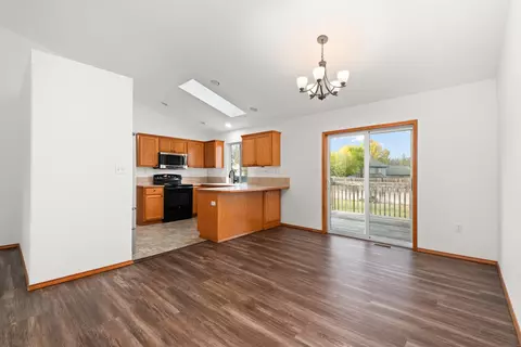 Living - 27 E Trevor Rd, Colbert, WA 99005 photo 2 of 8