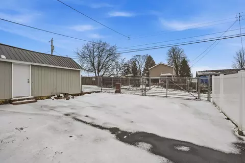 Exterior - 2018 E Central Ave, Spokane, WA 99208 photo 5 of 5