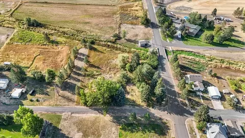 Nna Adams St, Farmington, WA 99128