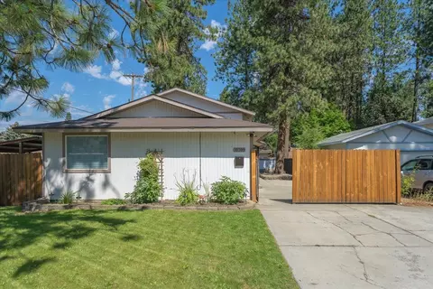 10709 E 32nd Ave, Spokane Valley, WA 99206 photo 3