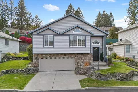 619 W Persimmon Ln, Spokane, WA 99224