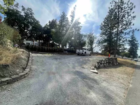 Exterior - 7402 E 4th Ave, Spokane, WA 99212 photo 6 of 16