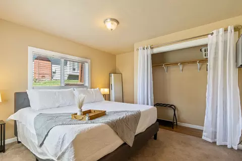 727 E 9th Ave, Spokane, WA 99202 photo 14