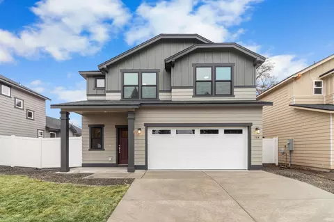 304 N Viewmont Ct, Greenacres, WA 99016