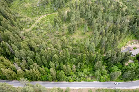 Nnn N Schwatchtgen Rd, Chattaroy, WA 99003