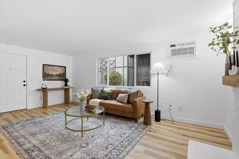 Living - 102 E Weile Ave UNIT 1, Spokane, WA 99208 photo 4 of 4