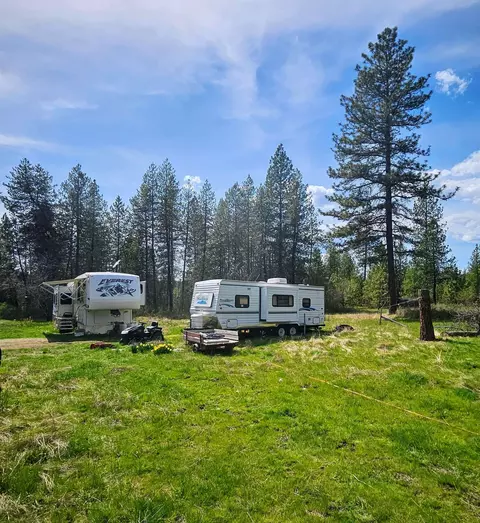 4464 Woods Way Rd, Springdale, WA 99173
