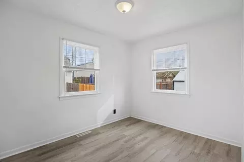 1318 E Broad Ave, Spokane, WA 99207 photo 15