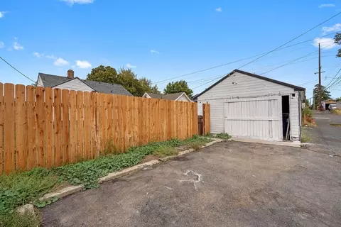 1318 E Broad Ave, Spokane, WA 99207 photo 32