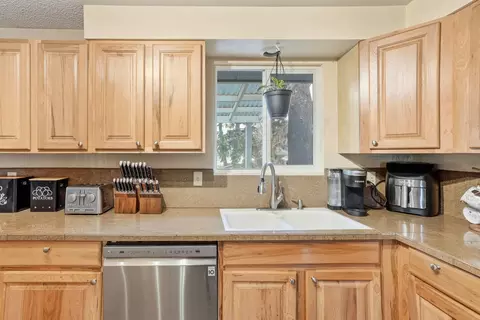 12604 E Skyview Rd, Spokane Valley, WA 99216 photo 10