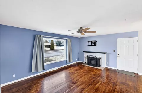 5727 N Maple St, Spokane, WA 99205 photo 6