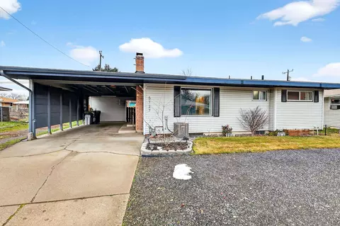 5727 N Maple St, Spokane, WA 99205