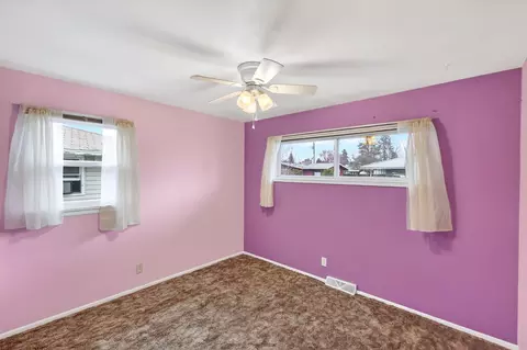 5727 N Maple St, Spokane, WA 99205 photo 22