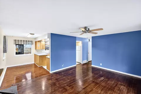 5727 N Maple St, Spokane, WA 99205 photo 9