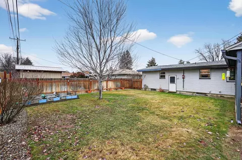5727 N Maple St, Spokane, WA 99205 photo 44