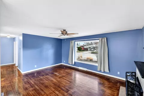 5727 N Maple St, Spokane, WA 99205 photo 7