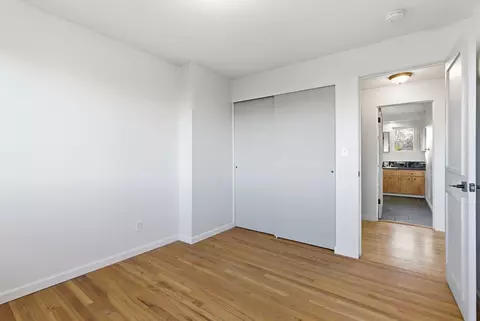 Bedroom - 7808 E Broadway Ave, Spokane Valley, WA 99212 photo 6 of 9