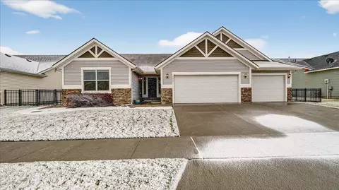 7819 S Fruitvale Rd, Cheney, WA 99004