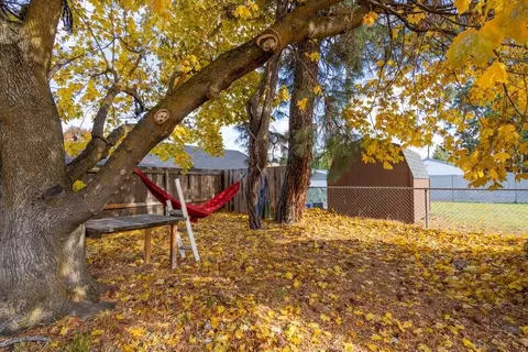 Exterior - 811 E Dalke Ave, Spokane, WA 99208 photo 6 of 6