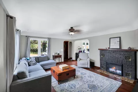 Living - 1728 E 8th Ave, Spokane, WA 99202 photo 3 of 3