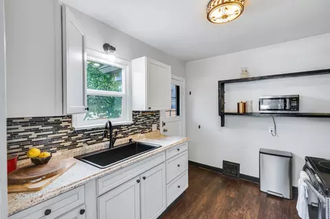 Kitchen - 1728 E 8th Ave, Spokane, WA 99202 photo 1 of 3