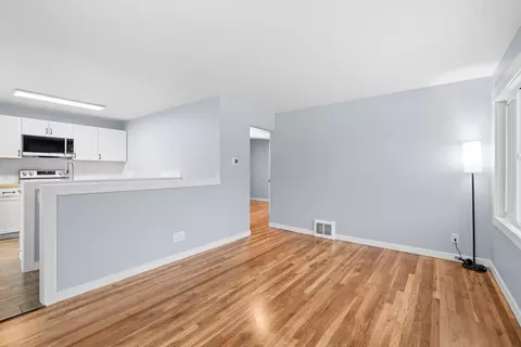 Living - 724 E Joseph Ave, Spokane, WA 99208 photo 2 of 5