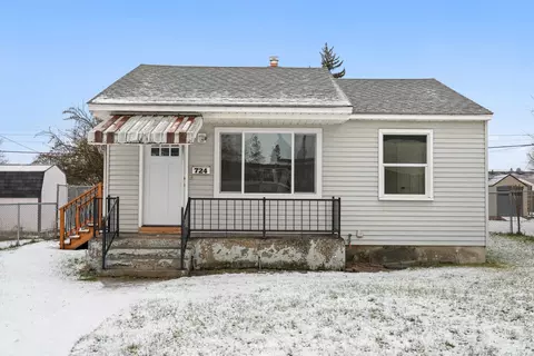 Exterior - 724 E Joseph Ave, Spokane, WA 99208 photo 2 of 8