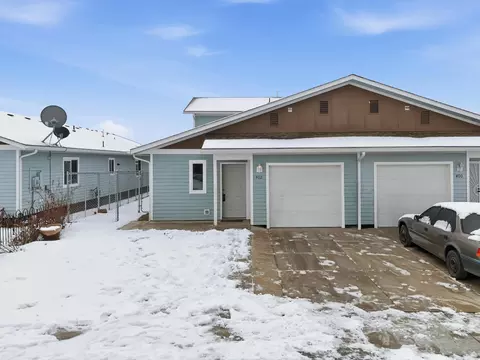 402 E I St, Deer Park, WA 99006