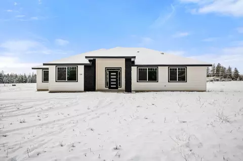 914 E Deer Park-milan Rd, Deer Park, WA 99006