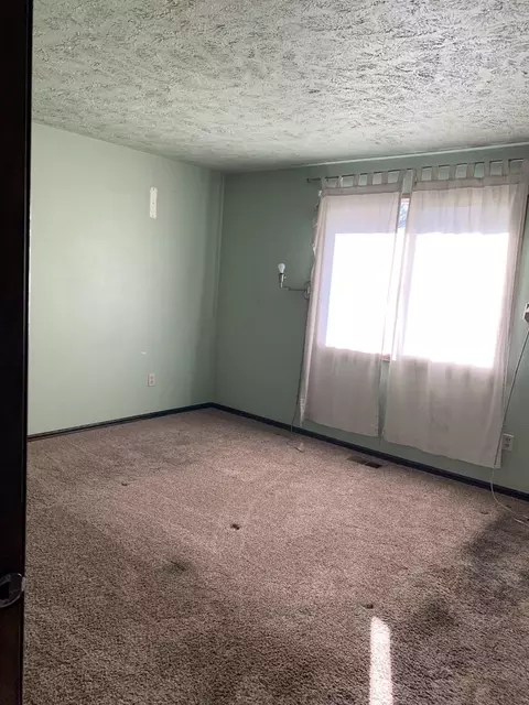 Bedroom - 4227 E 9th Ave, Spokane, WA 99202 photo 1 of 3