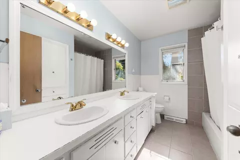 Bath - 1110 E 28th Ave, Spokane, WA 99203 photo 1 of 3