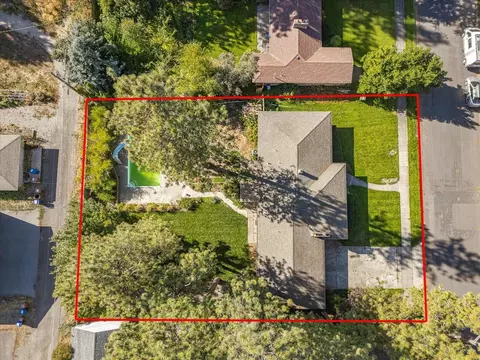 View/Area - 1110 E 28th Ave, Spokane, WA 99203 photo 2 of 3