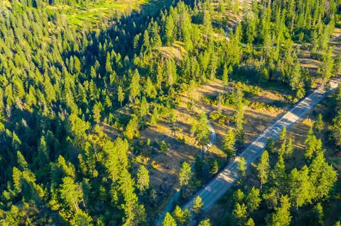 4330192100 Horseshoe Lake Rd, Deer Park, WA 99006