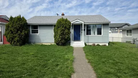 717 E Decatur St, Spokane, WA 99208