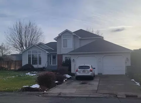 612 E Wellington Dr, Spokane, WA 99208