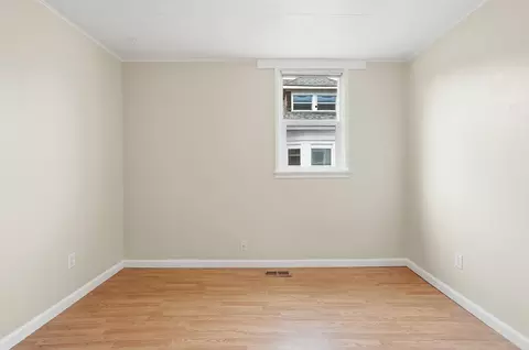 Bedroom - 522 E 8th Ave, Spokane, WA 99202 photo 1 of 3