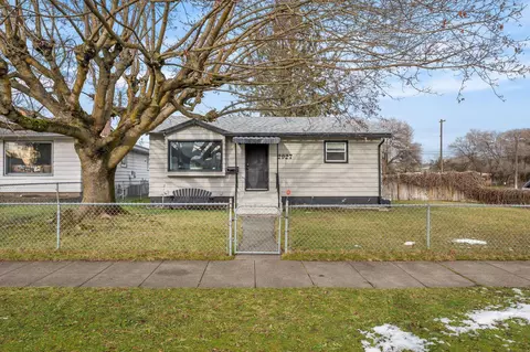 2927 E Marshall Ave, Spokane, WA 99207 photo 3