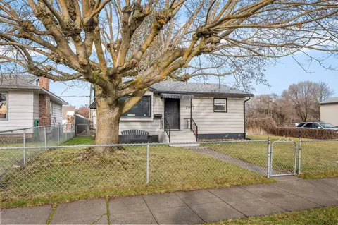 2927 E Marshall Ave, Spokane, WA 99207 photo 4