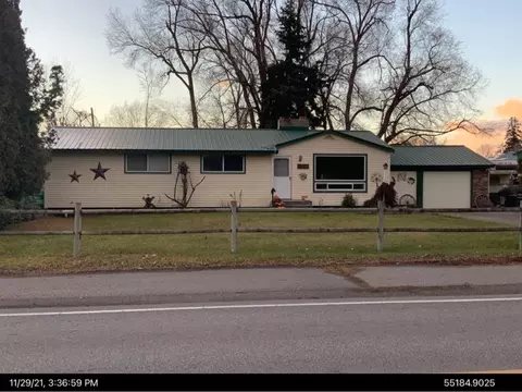 101 N Barker Rd, Greenacres, WA 99016