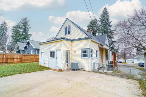 Exterior - 1106 E 13th Ave, Spokane, WA 99202 photo 2 of 4