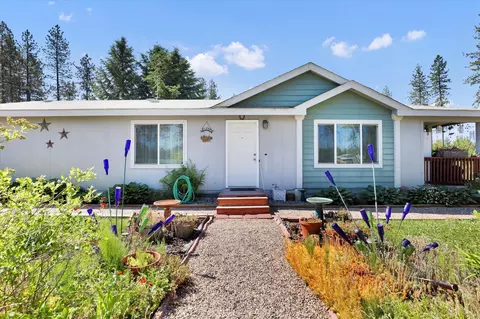 127 W Montgomery Rd, Deer Park, WA 99006