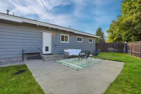 Exterior - 12105 E Skyview Ave, Spokane Valley, WA 99206 photo 5 of 9