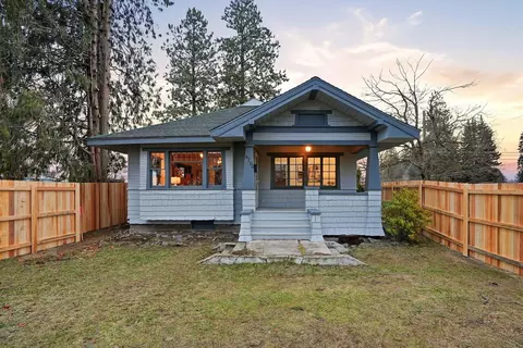 6104 N Stevens St, Spokane, WA 99205