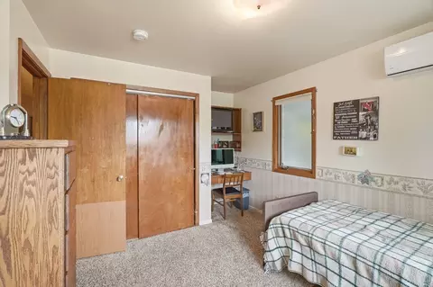 Bedroom - 2214 E 36th Ave, Spokane, WA 99203 photo 6 of 6