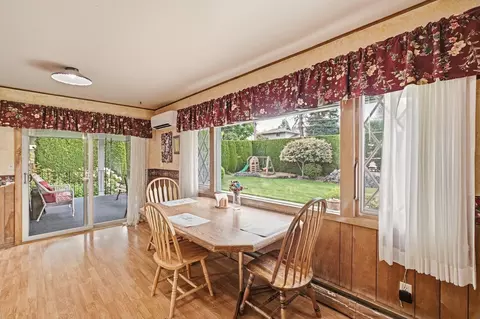 Dining - 2214 E 36th Ave, Spokane, WA 99203 photo 3 of 4