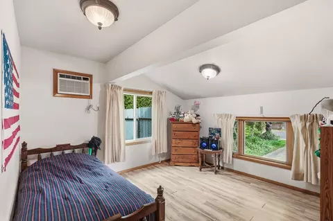 Bedroom - 2214 E 36th Ave, Spokane, WA 99203 photo 1 of 6